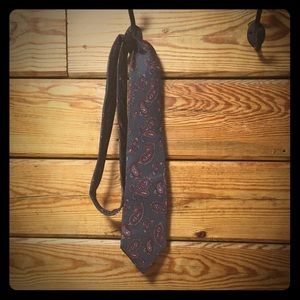Men’s Dior Paisley Silk Necktie. 56”